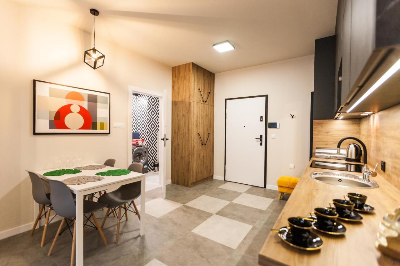 קרקוב Vintage Rakowicka Apartment מראה חיצוני תמונה